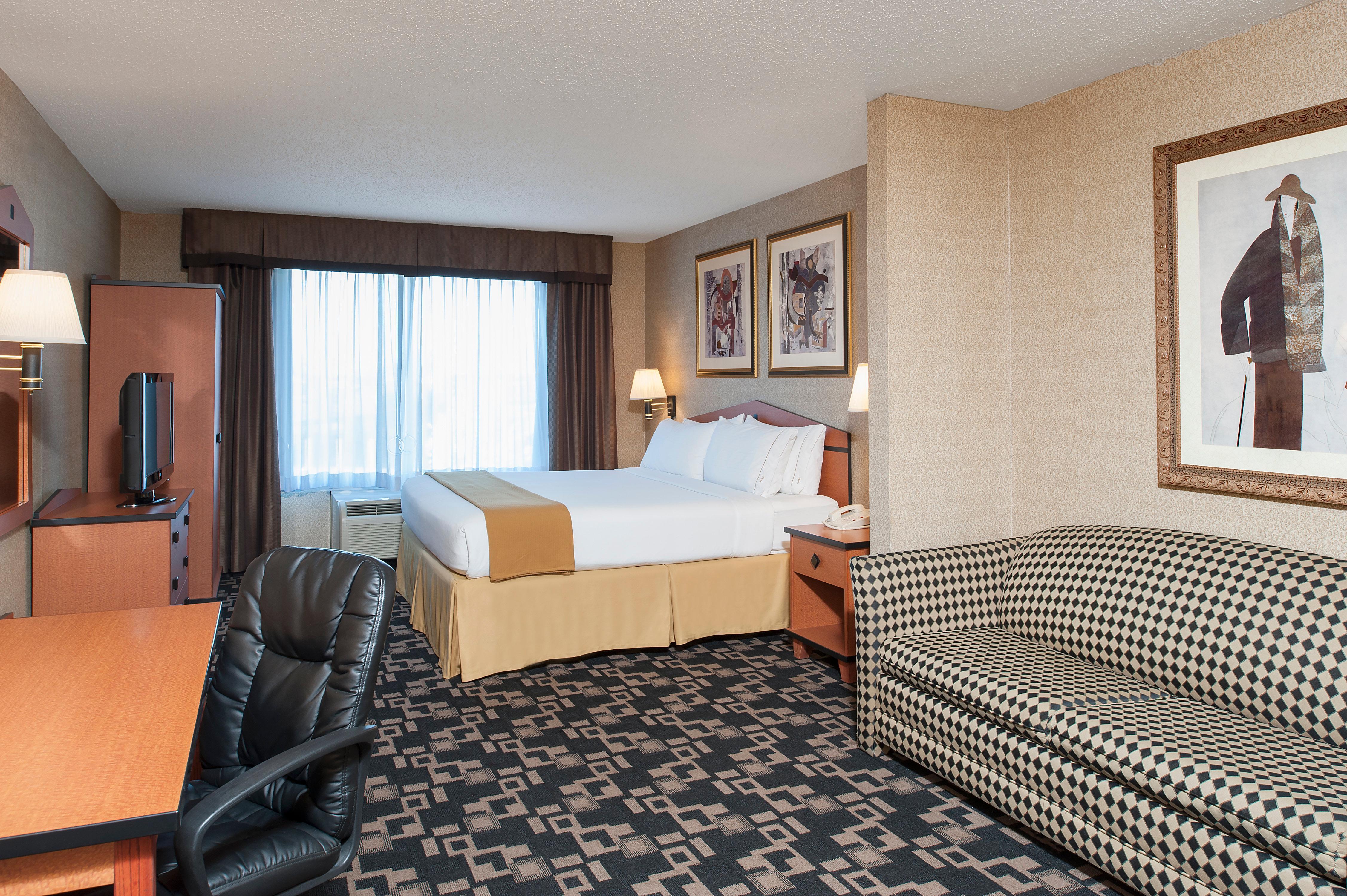 Holiday Inn Express Hotel & Suites Greenwood Extérieur photo